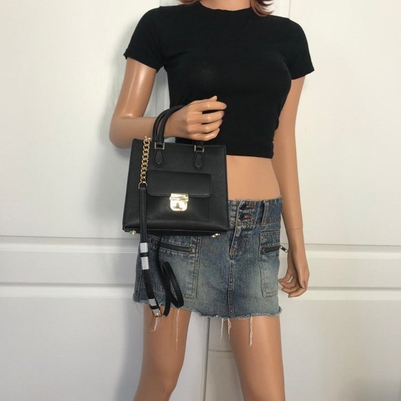 Michael Kors Bags Michael Kors Bridgette Messenger Crossbody Bag